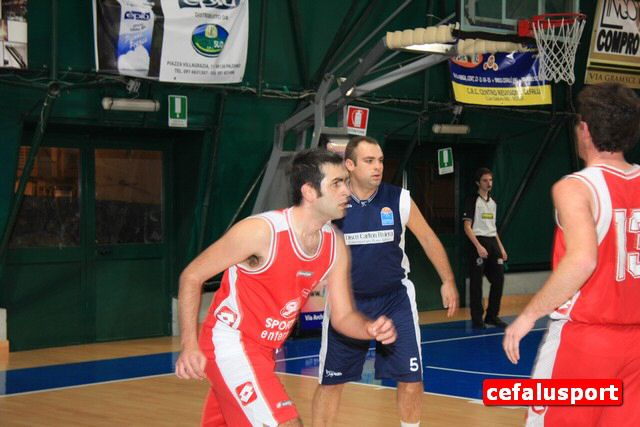 110212_sport 123_tn.jpg